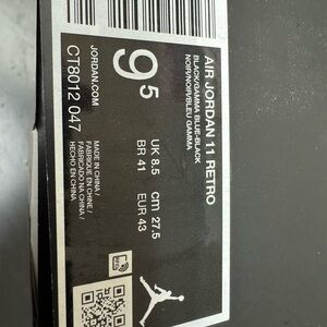 Air Jordan 11 Retro Sneakers